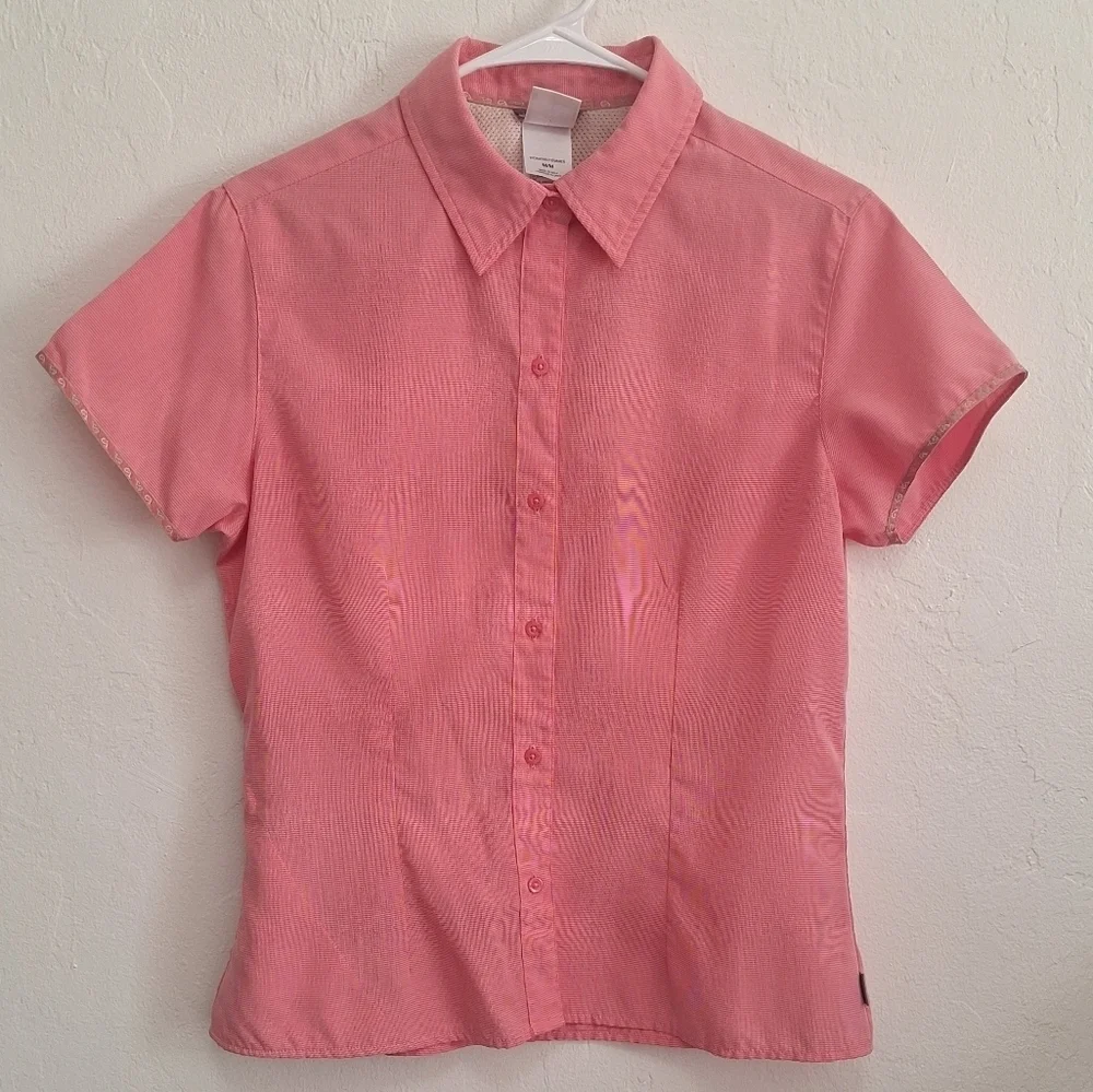 The North Face Women's Shirt Short Eleeve Size M - Picture 2 of 9